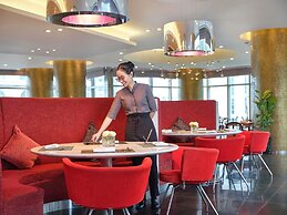 Pullman Saigon Centre
