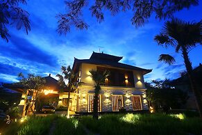 Grand Whiz Hotel Nusa Dua