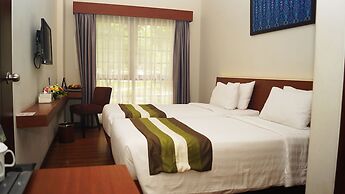 Grand Whiz Hotel Nusa Dua