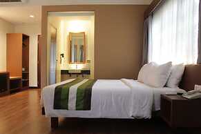 Grand Whiz Hotel Nusa Dua