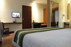 Grand Whiz Hotel Nusa Dua