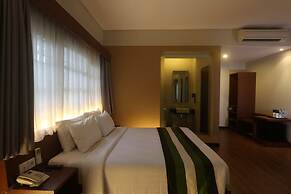 Grand Whiz Hotel Nusa Dua