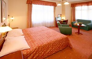 Lázeňská Léčebna Mánes