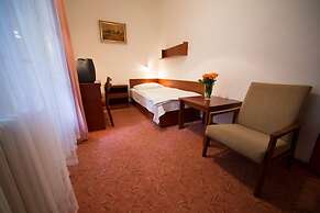 Lázeňská Léčebna Mánes