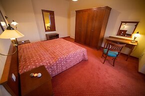 Lázeňská Léčebna Mánes