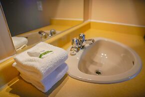 Thunderbird Motor Inn