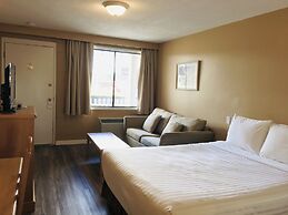 Thunderbird Motor Inn