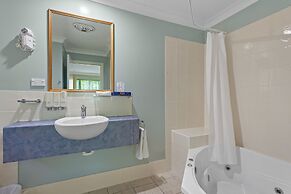 Eastgate on the Range Motel