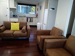 Eastgate on the Range Motel