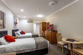 Eastgate on the Range Motel