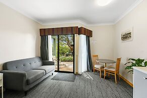 Eastgate on the Range Motel