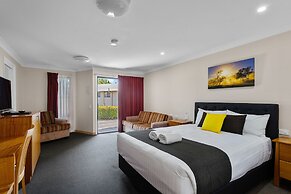 Eastgate on the Range Motel