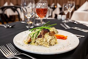 Eastgate on the Range Motel