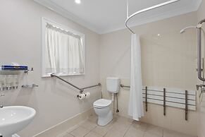 Eastgate on the Range Motel