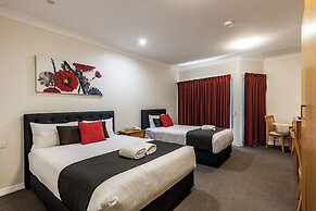 Eastgate on the Range Motel