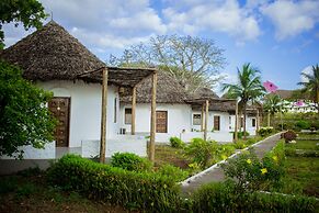 Antonio Beach Hotel and Spa