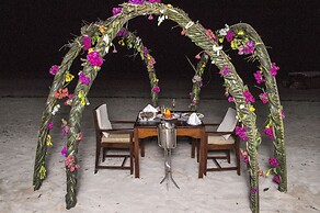 Antonio Beach Hotel and Spa