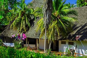 Antonio Beach Hotel and Spa