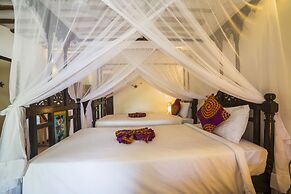 Antonio Beach Hotel and Spa