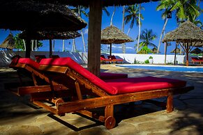 Antonio Beach Hotel and Spa