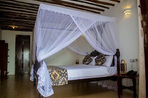 Antonio Beach Hotel and Spa