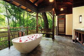Enchanted Island Resort