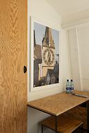 Fred Guest House Hauptbahnhof - Mobile Check-in