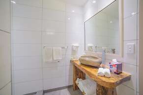 Saletoga Sands Resorts