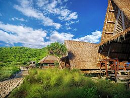 Jeeva Beloam Beach Camp