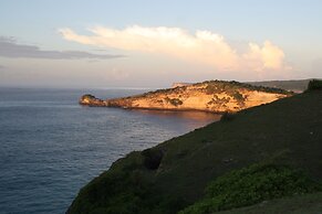 Jeeva Beloam Beach Camp