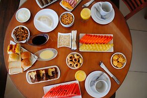 Nobile Suites Tambaú