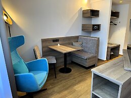 WESTSIDE Hotel Garni