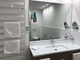 WESTSIDE Hotel Garni