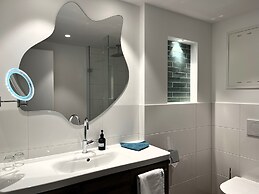 WESTSIDE Hotel Garni