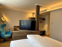 WESTSIDE Hotel Garni