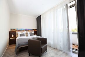 H24 Hoteltow