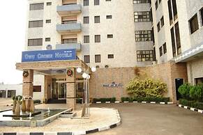 Owu Crown Hotel