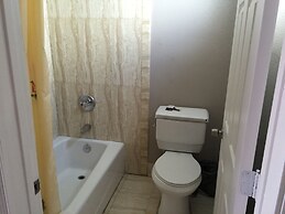 Budget Inn