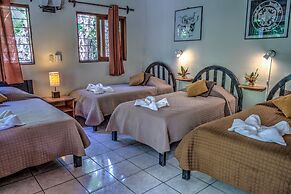 Hotel Jaguar Inn Tikal