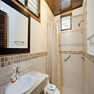 Hotel Jaguar Inn Tikal