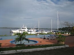 Marina Puesta del Sol