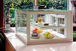 Ramada Encore by Wyndham Istanbul Bayrampasa