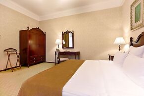 Green House Detox & SPA Hotel