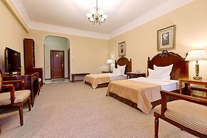 Green House Detox & SPA Hotel