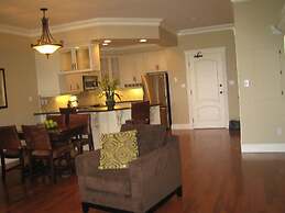 Crown Mansion Boutique Hotel & Villas