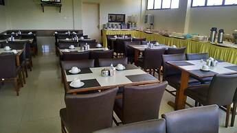 Tropical Praia Hotel