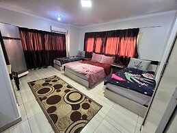 Isis Hostel 2