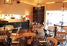 Bel & The Dragon Cookham