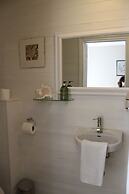 Devon House Guest House