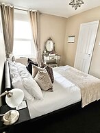 Devon House Guest House